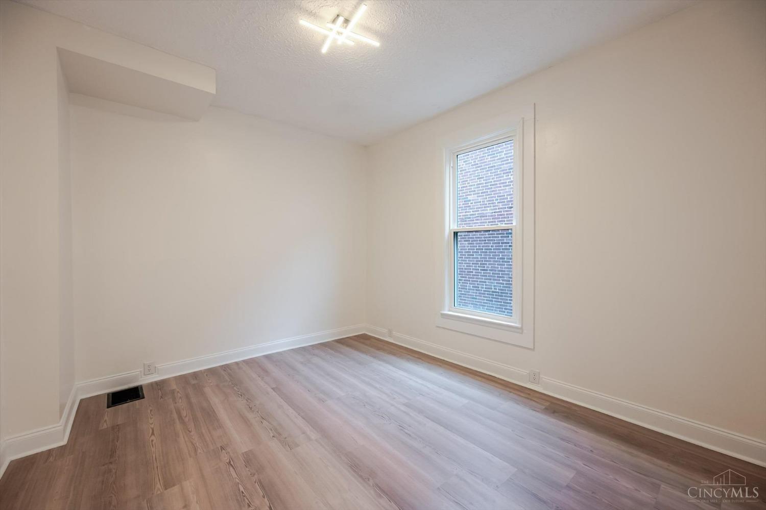 6832 Kenton Avenue, Silverton, OH, 45236 — photo 20