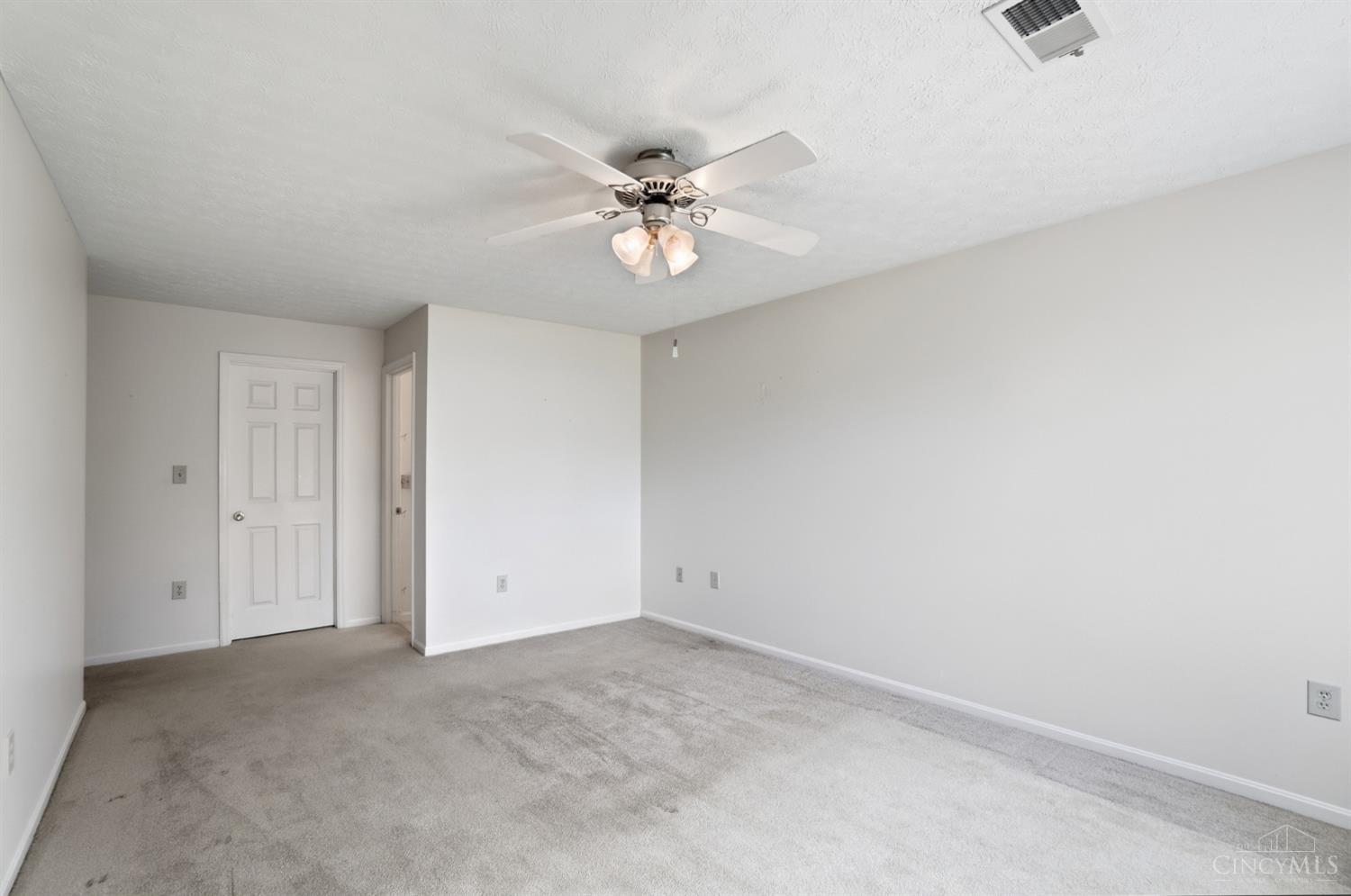 12061 Carrington Lane #102, Loveland, OH, 45140 — photo 22