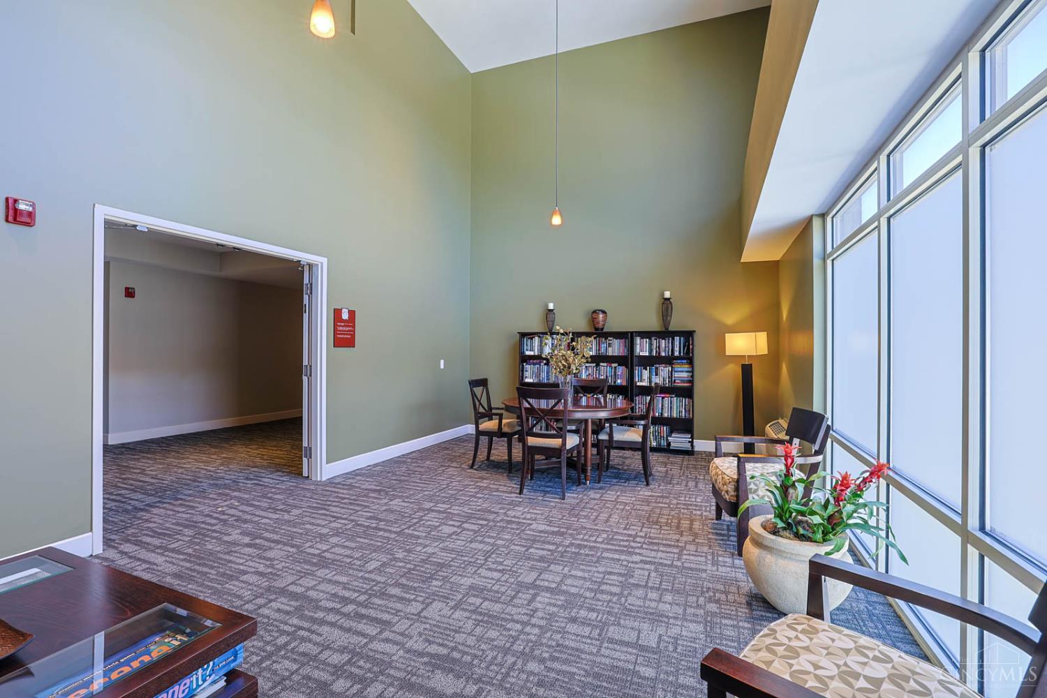 2260 Riverside Drive #402, Cincinnati, OH, 45202 — photo 26