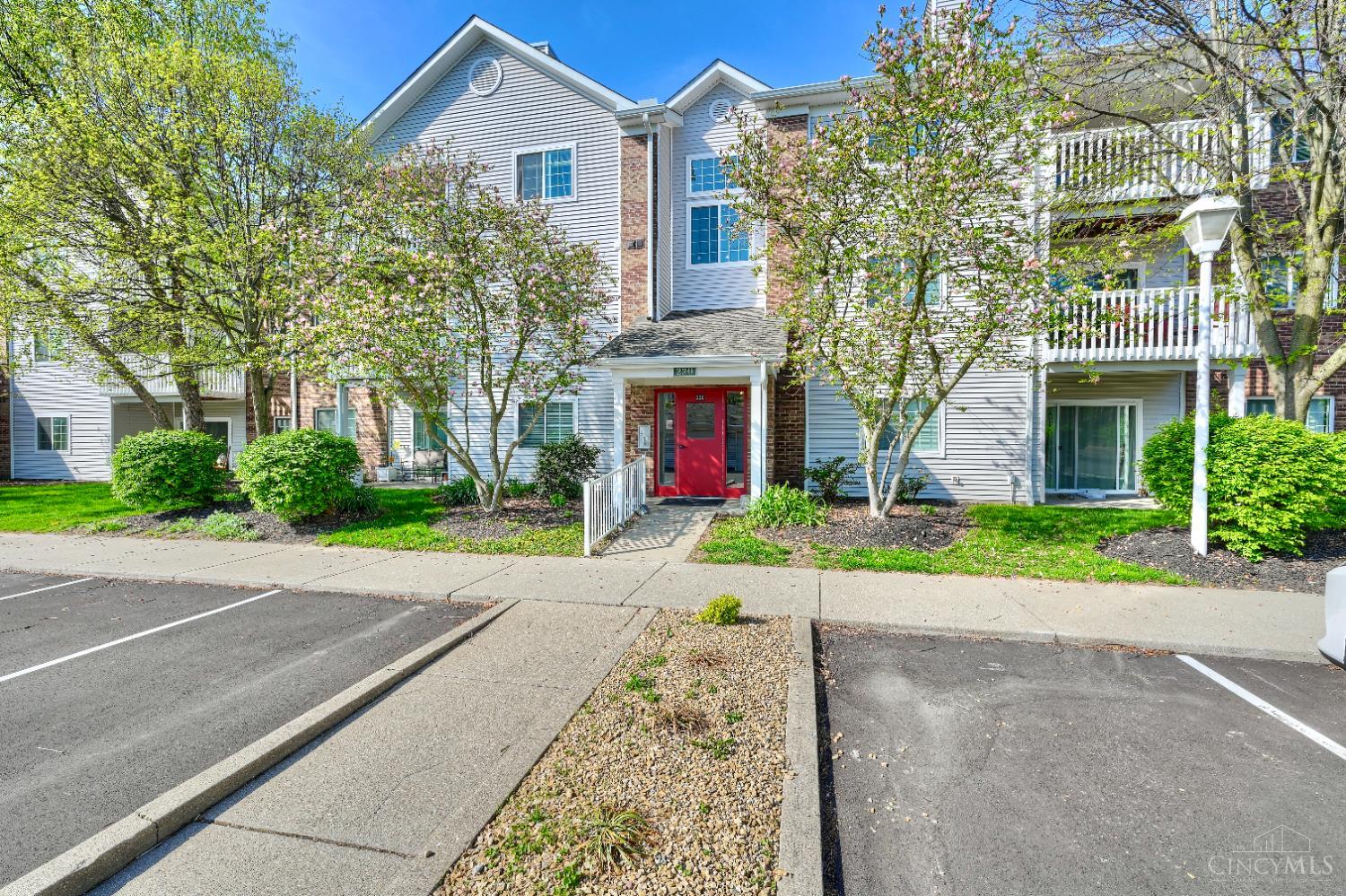 220 Carrington Place #206, Loveland, OH, 45140