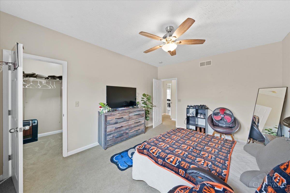 1034 Hill Top Lane, Franklin Twp, OH, 45120 — photo 17