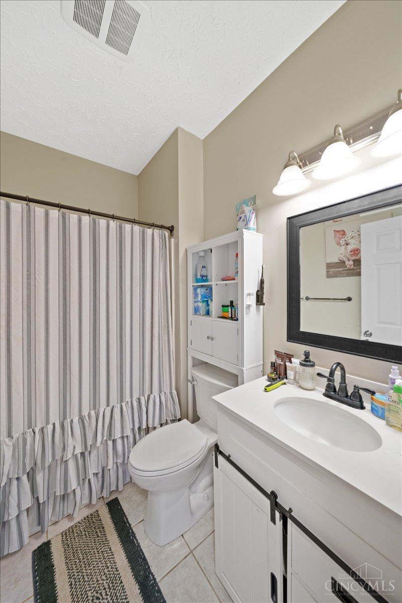 1034 Hill Top Lane, Franklin Twp, OH, 45120 — photo 36