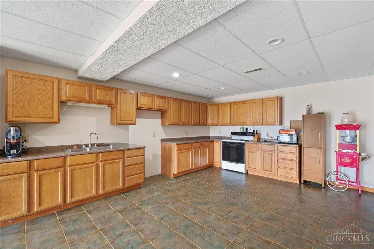 1034 Hill Top Lane, Franklin Twp, OH, 45120 — photo 34