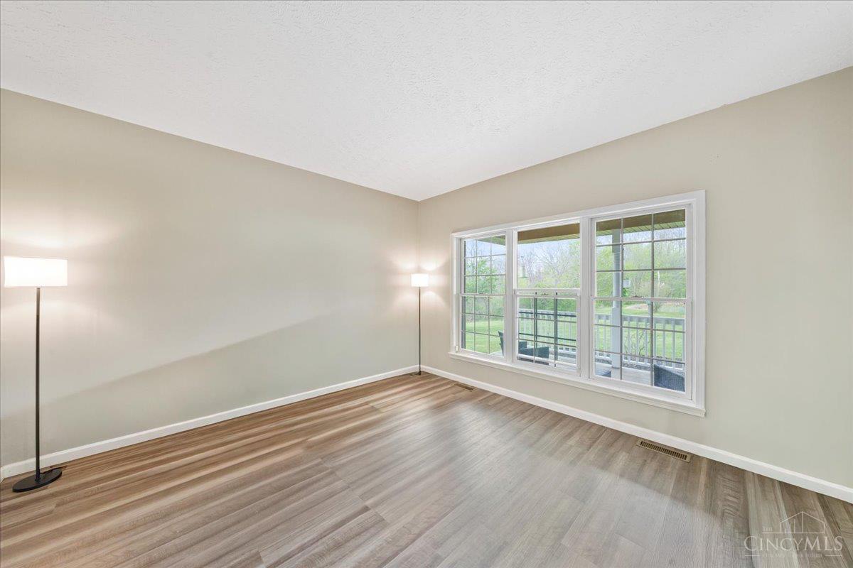 1034 Hill Top Lane, Franklin Twp, OH, 45120 — photo 22