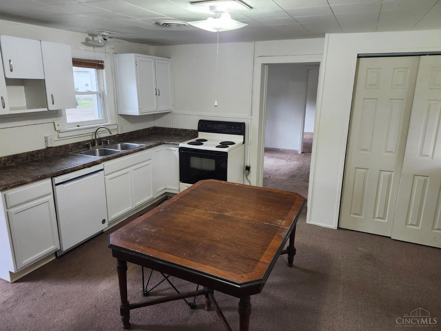 136 Cottonwood Drive, Millville, OH, 45013 — photo 3