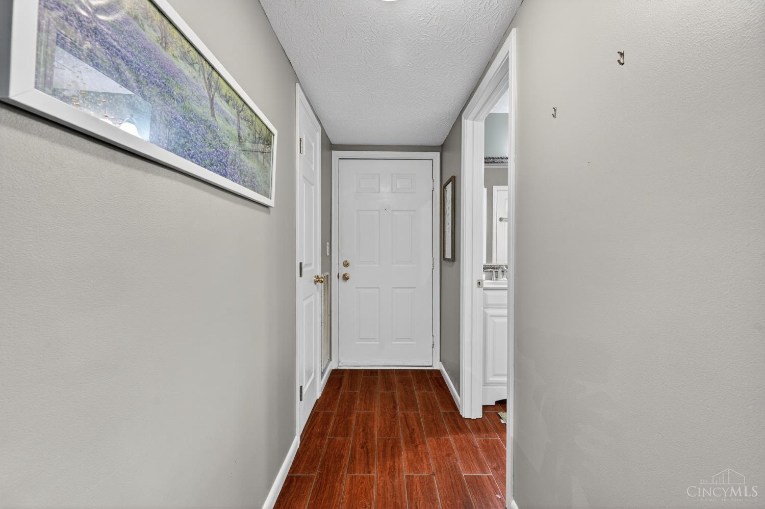 4281 Defender Drive #104, Colerain Twp, OH, 45252 — photo 2