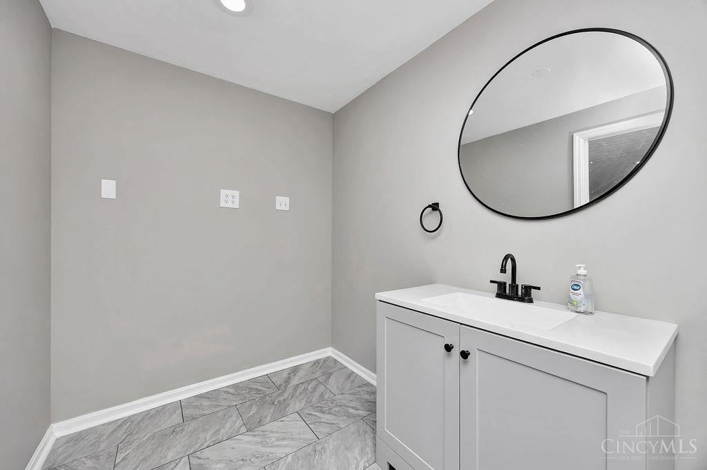 9697 Fallsridge Court, Springfield Twp., OH, 45231 — photo 42