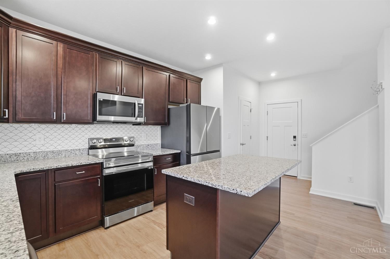 3008 Doe Drive, Franklin Twp, OH, 45005 — photo 14