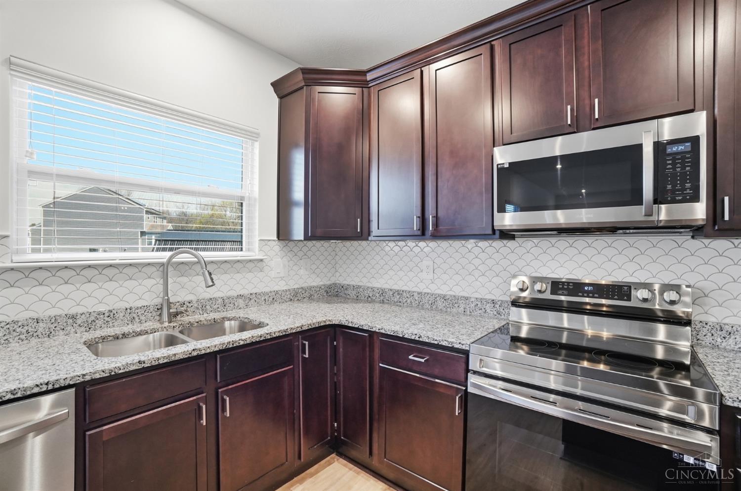 3008 Doe Drive, Franklin Twp, OH, 45005 — photo 13