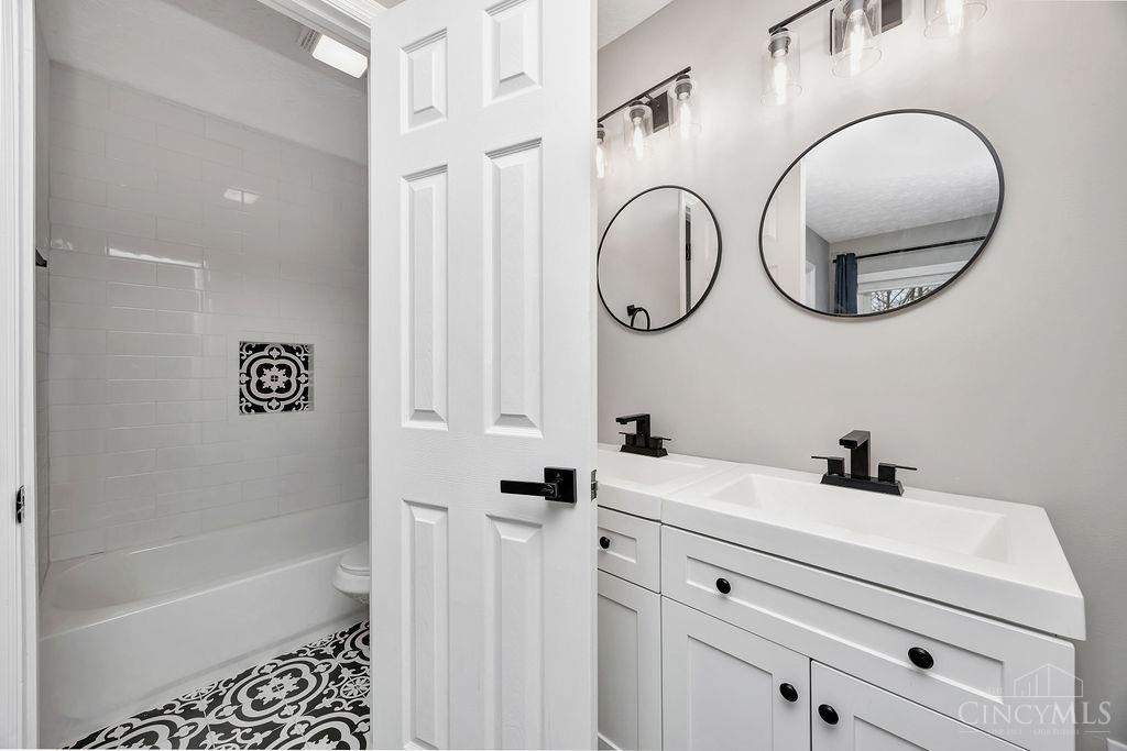 9697 Fallsridge Court, Springfield Twp., OH, 45231 — photo 20