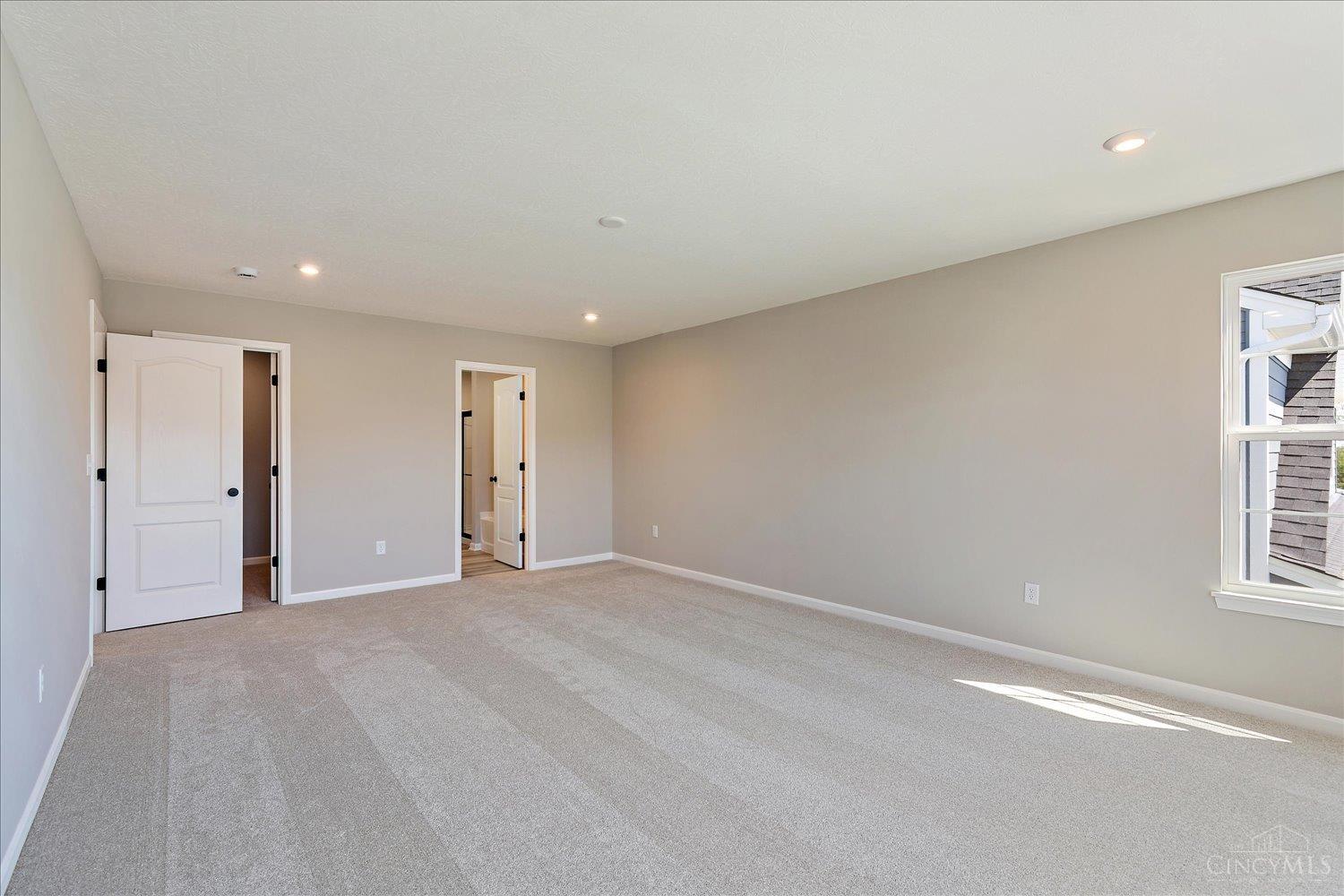6071 Foothills Drive, Harrison, OH, 45030 — photo 15