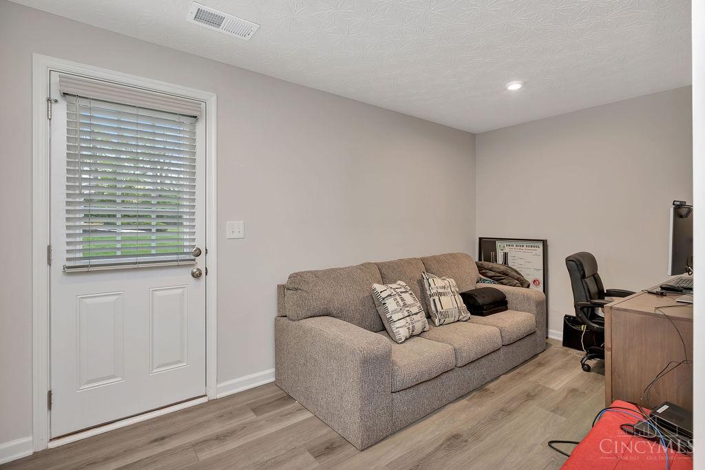 9809 Melcarl Drive, Colerain Twp, OH, 45251 — photo 20