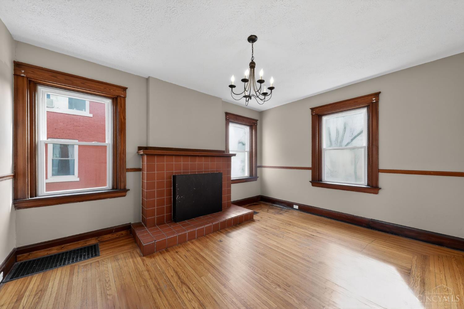 2525 Homestead Place, Cincinnati, OH, 45211 — photo 7