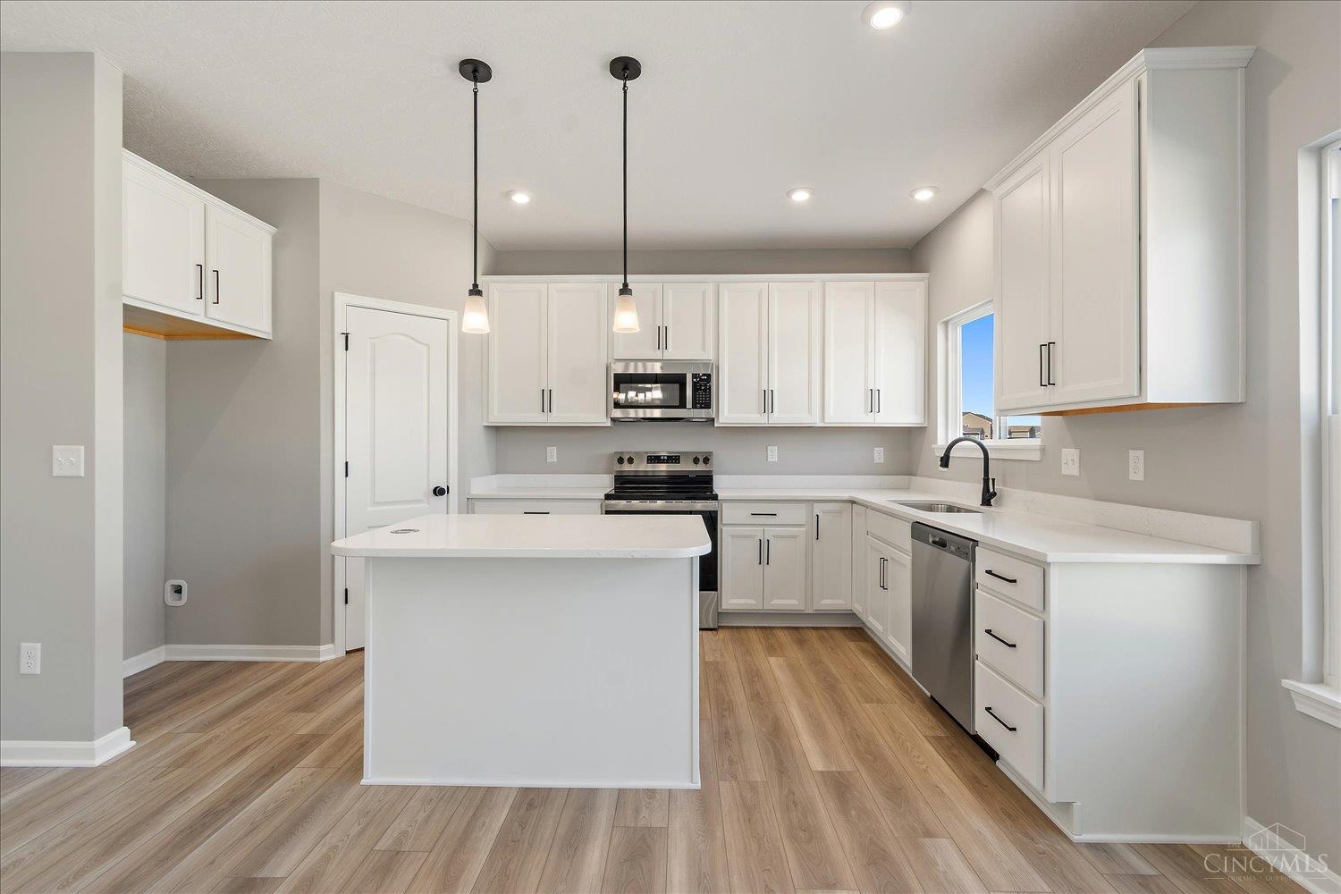 6071 Foothills Drive, Harrison, OH, 45030 — photo 3