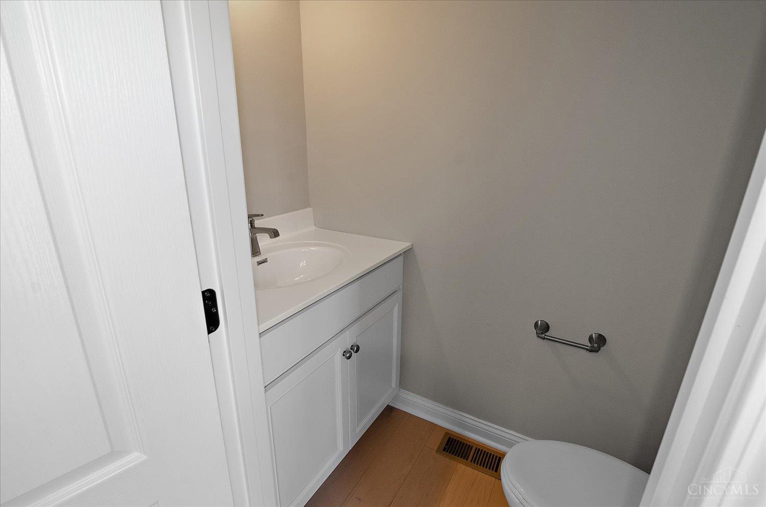 5225 Ivy Rose Lane, Green Twp, OH, 45247 — photo 25