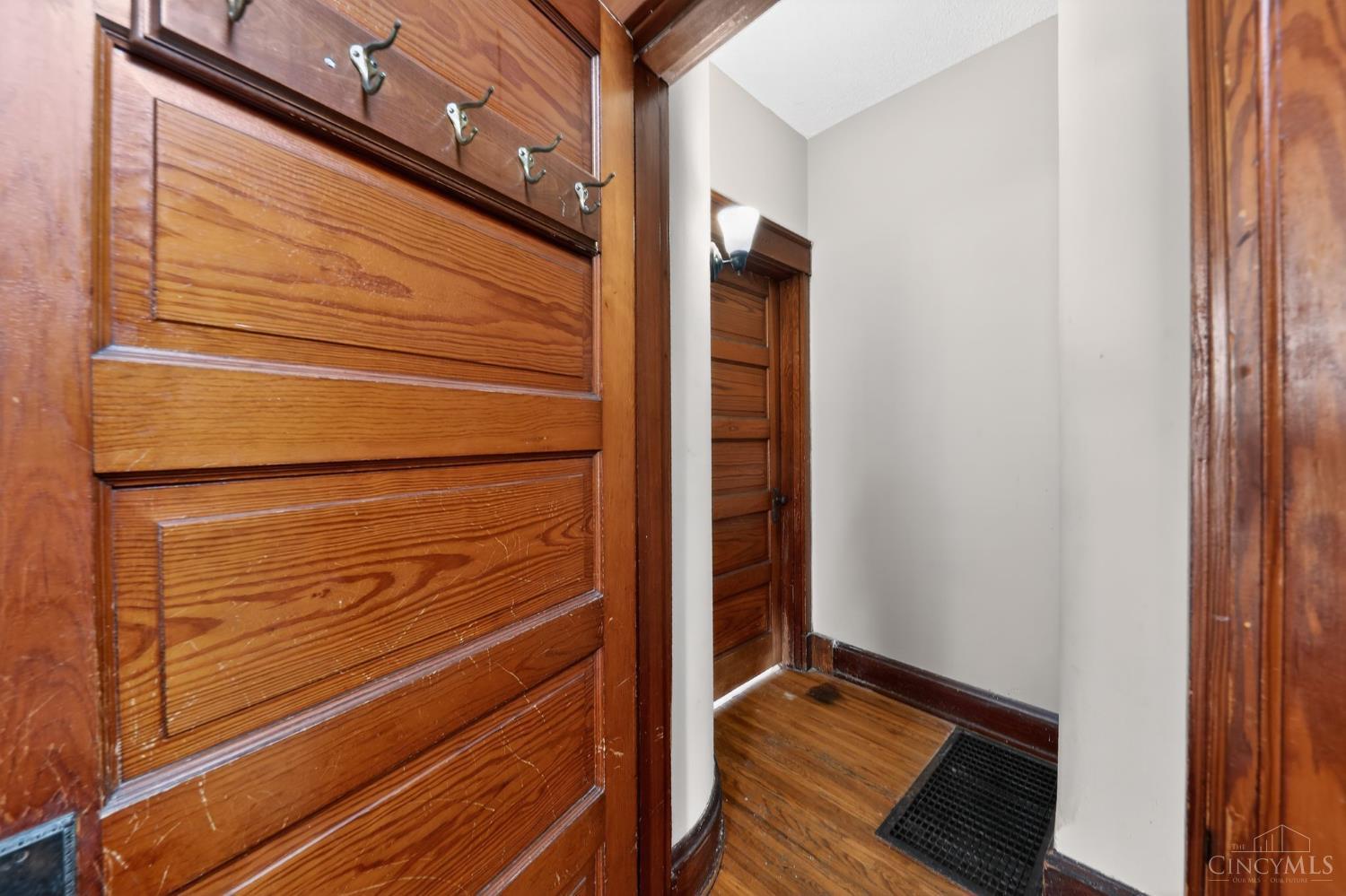 2525 Homestead Place, Cincinnati, OH, 45211 — photo 18