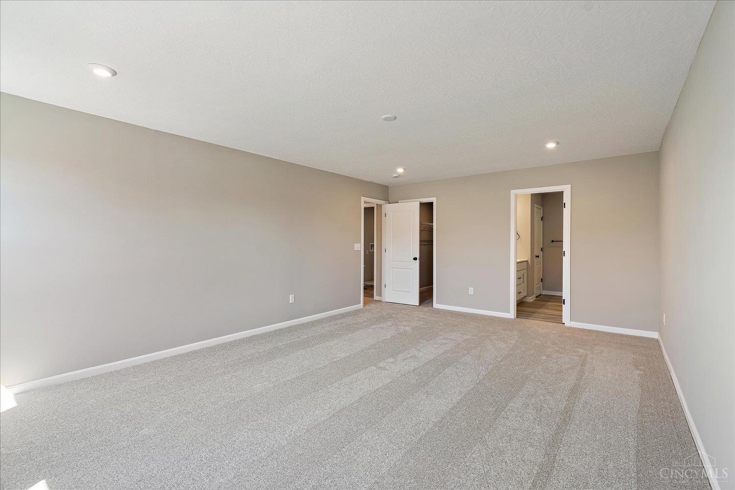 6071 Foothills Drive, Harrison, OH, 45030 — photo 16