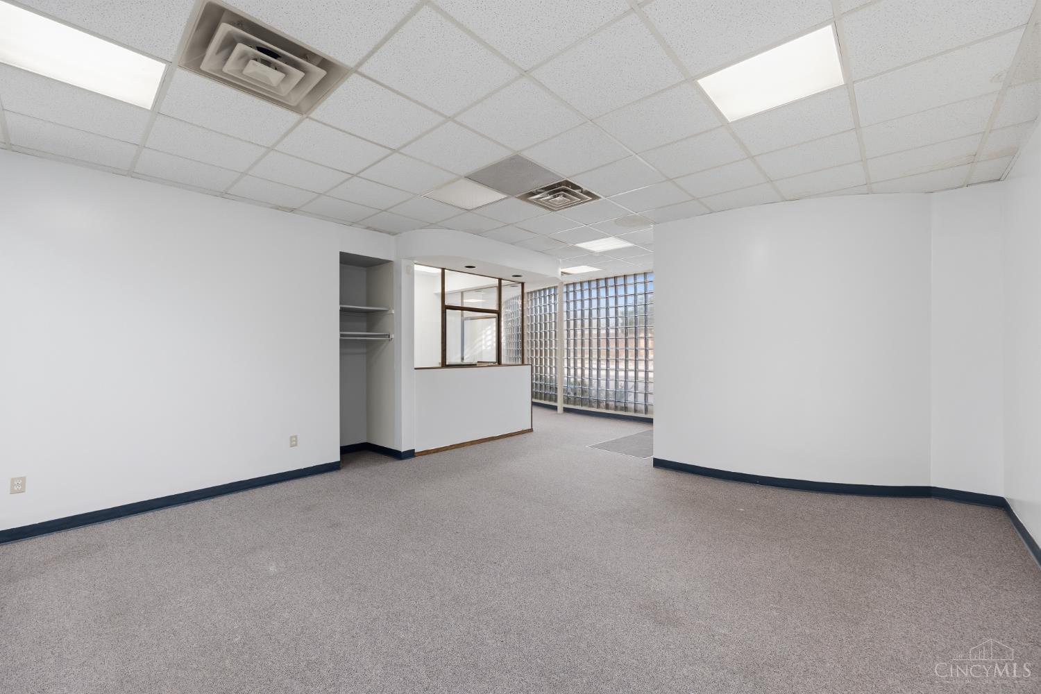 10196 Springfield Pike, Woodlawn, OH, 45215 — photo 5
