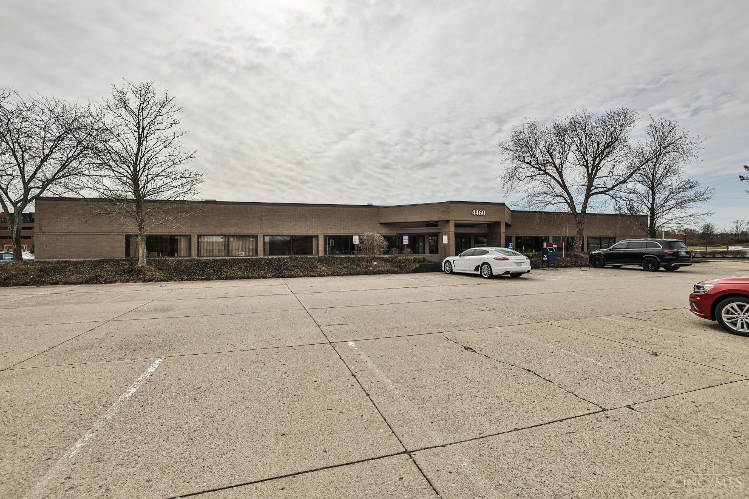 4460 Carver Woods Drive #100, Blue Ash, OH, 45242 — photo 4