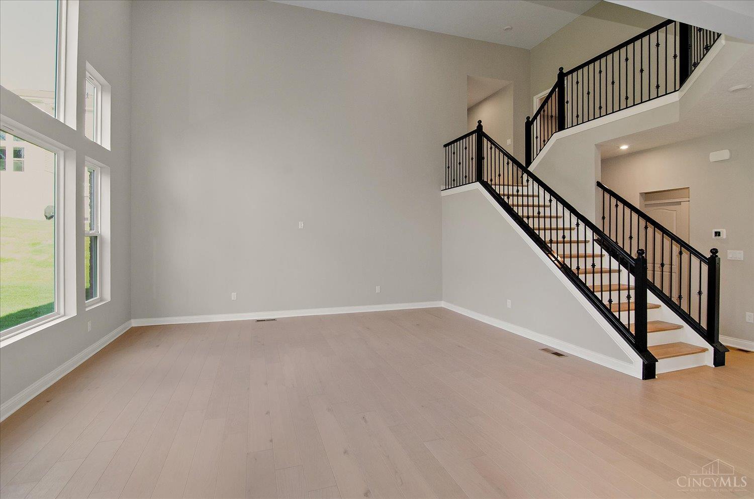 5225 Ivy Rose Lane, Green Twp, OH, 45247 — photo 10