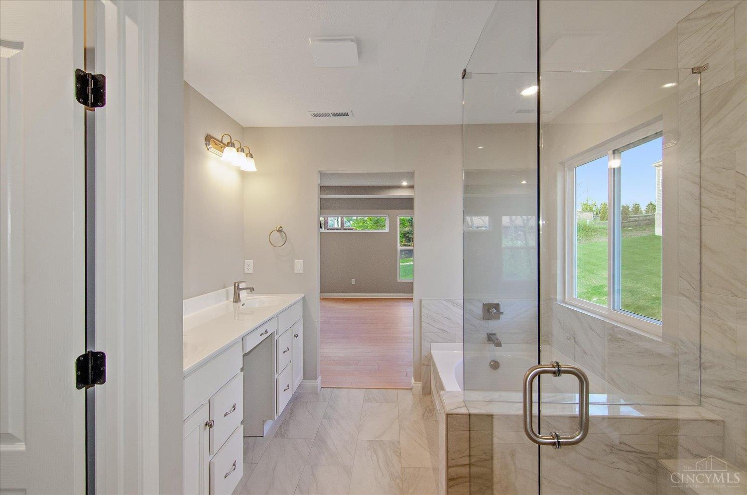 5225 Ivy Rose Lane, Green Twp, OH, 45247 — photo 18
