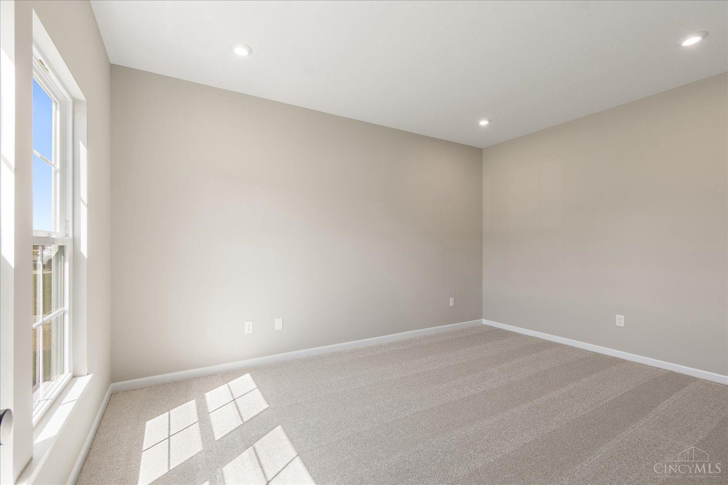 6071 Foothills Drive, Harrison, OH, 45030 — photo 12
