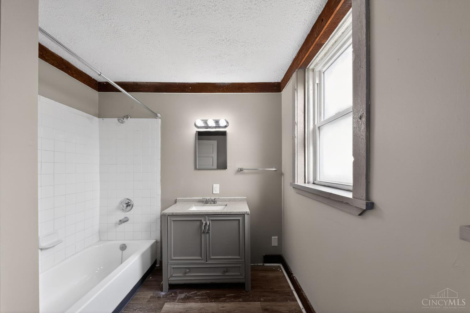 2525 Homestead Place, Cincinnati, OH, 45211 — photo 15