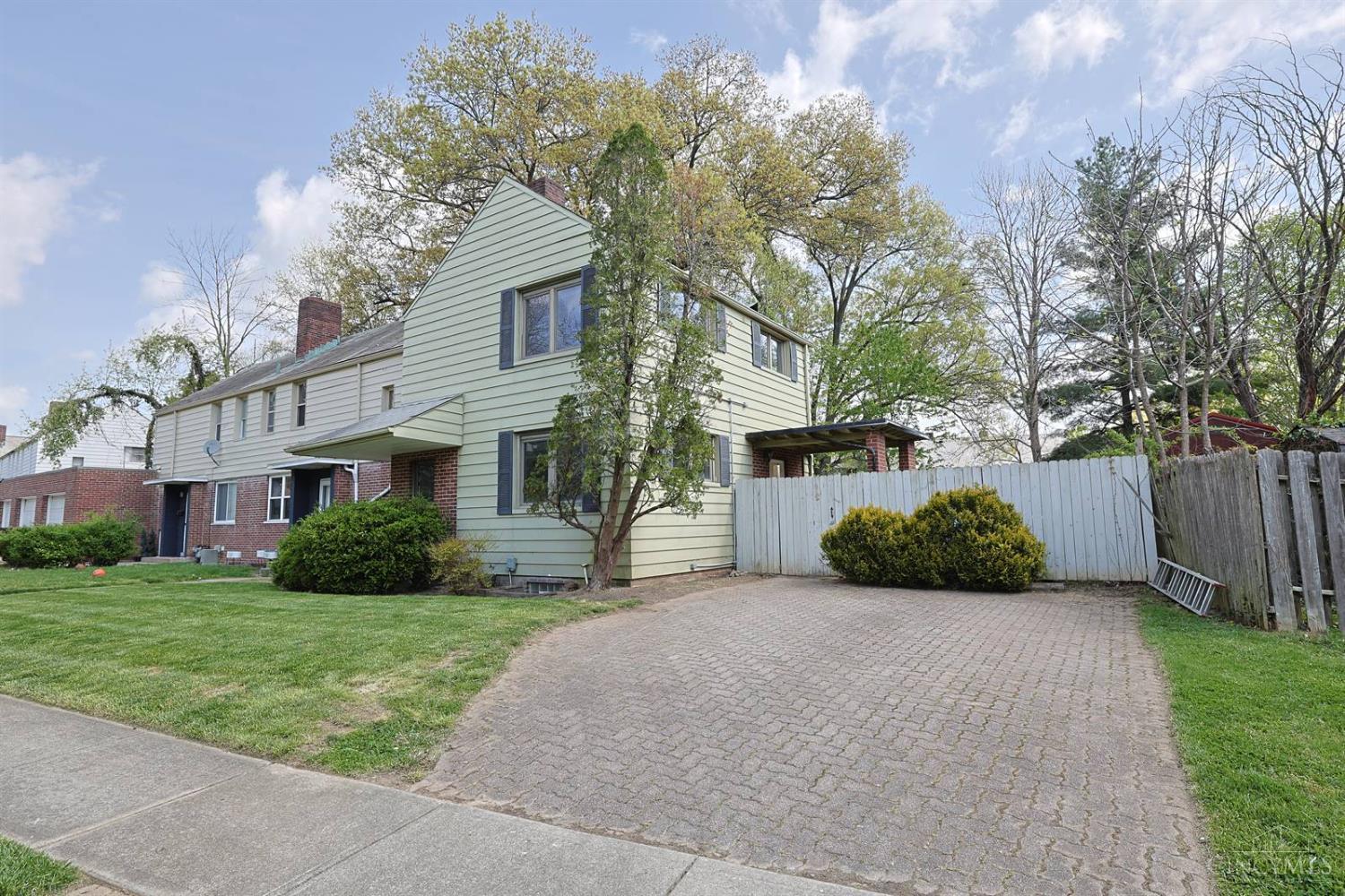 22 Avenell Lane, Greenhills, OH, 45218 — photo 2