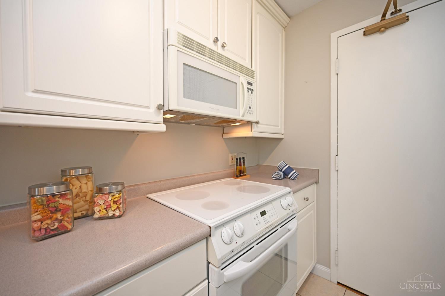 2444 Madison Road #202A, Cincinnati, OH, 45208 — photo 18