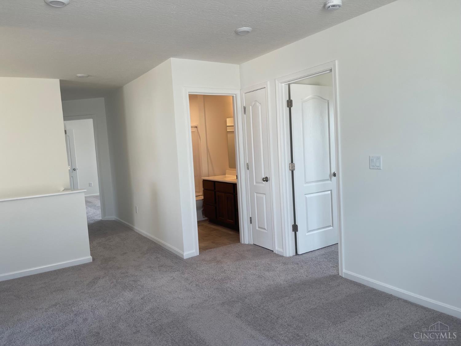 9009 Caprock Court, Harrison, OH, 45030 — photo 23