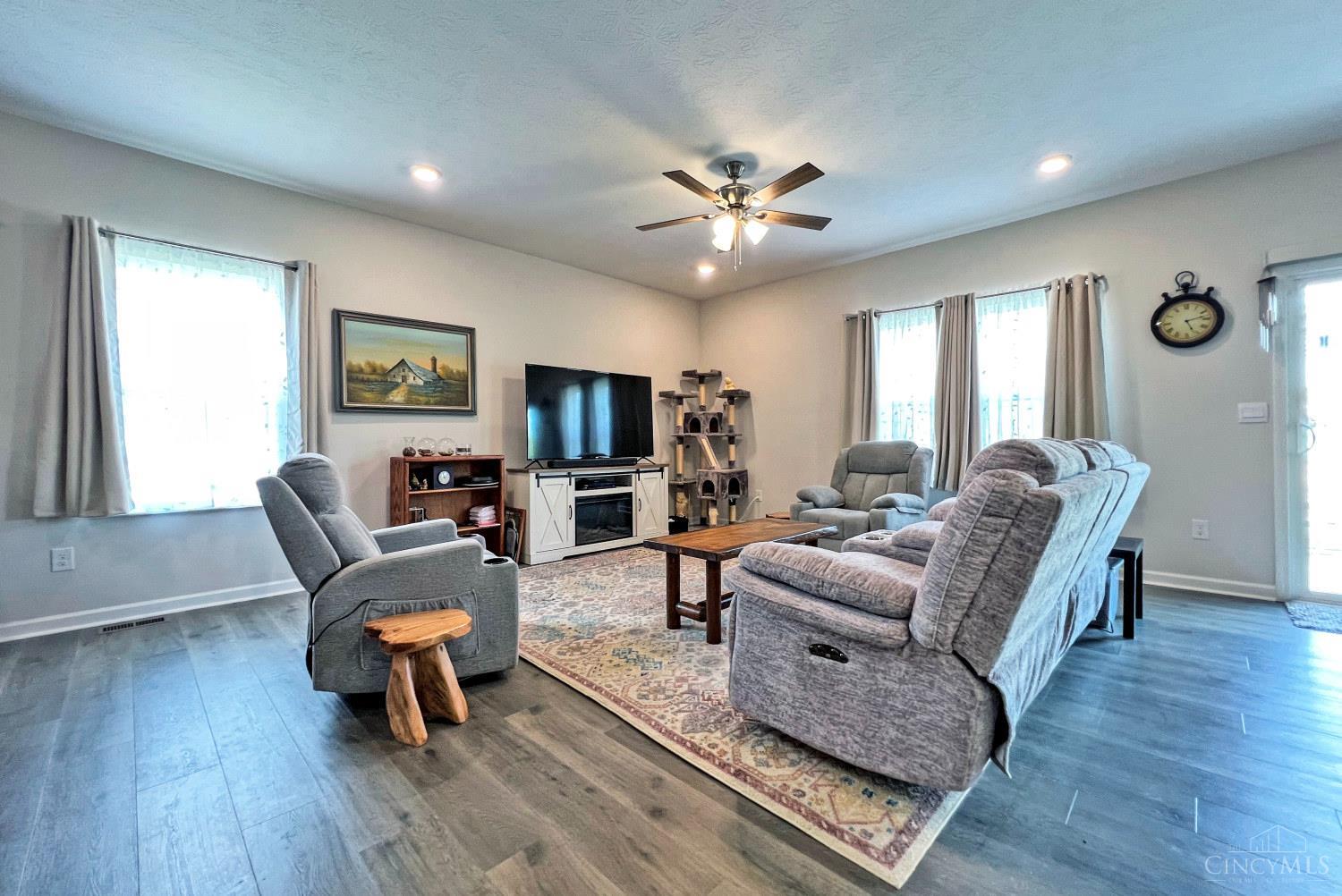 3692 Heritage Farm Lane, Batavia Twp, OH, 45102 — photo 13