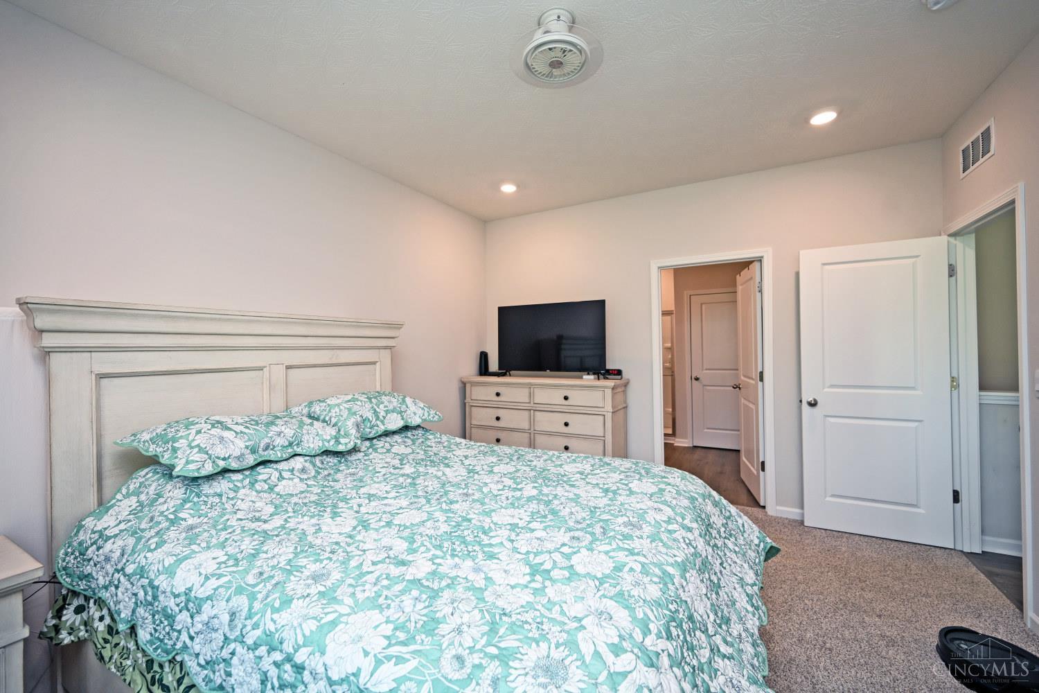 3692 Heritage Farm Lane, Batavia Twp, OH, 45102 — photo 17