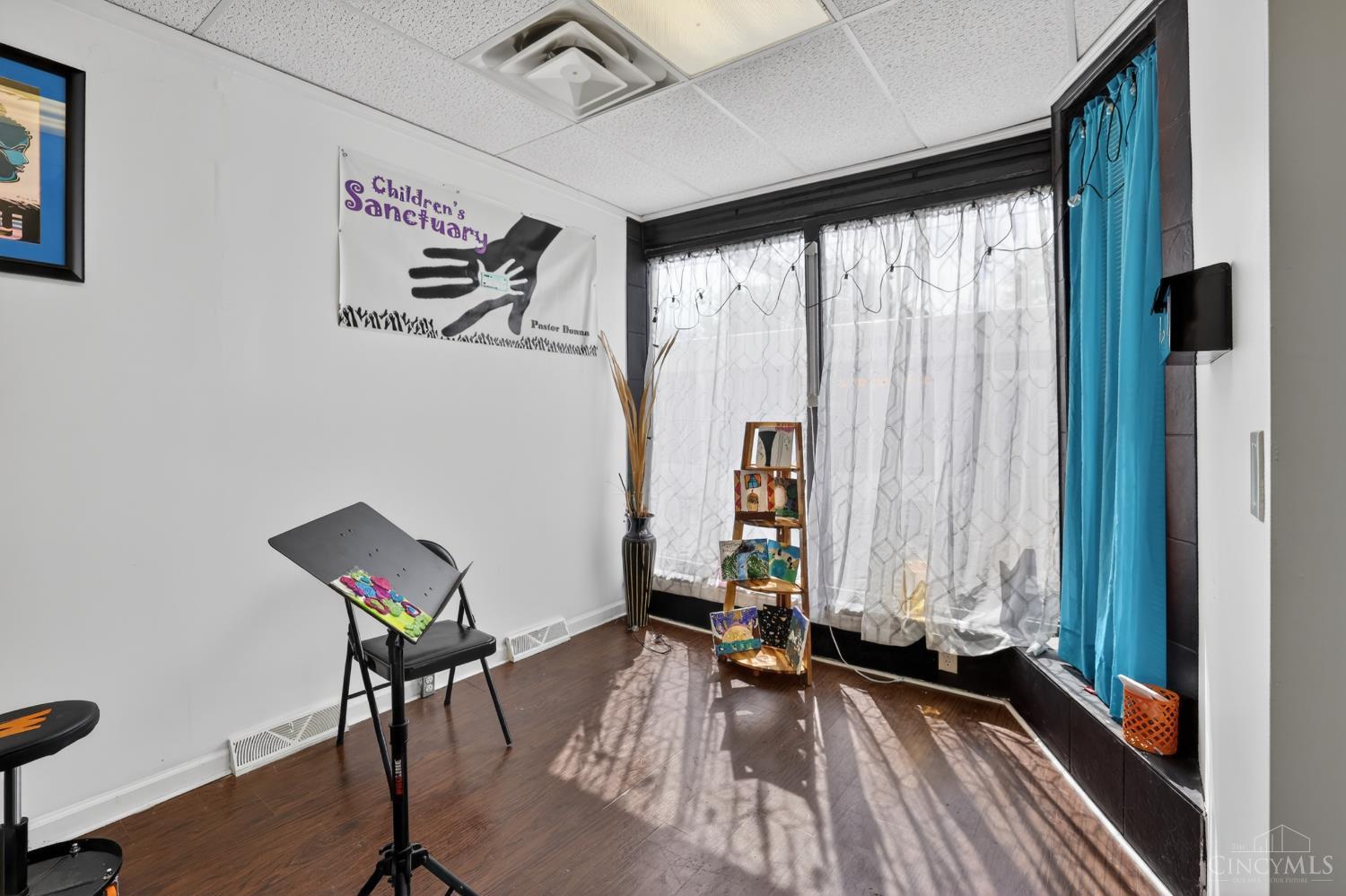 7049 Montgomery Road, Silverton, OH, 45236 — photo 19
