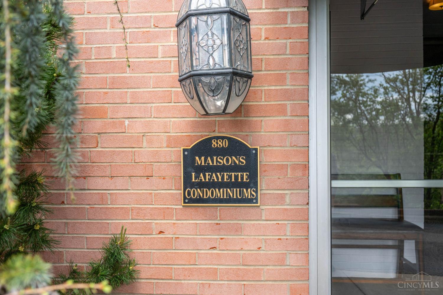 880 Rue De La Paix #A9, Cincinnati, OH, 45220 — photo 2