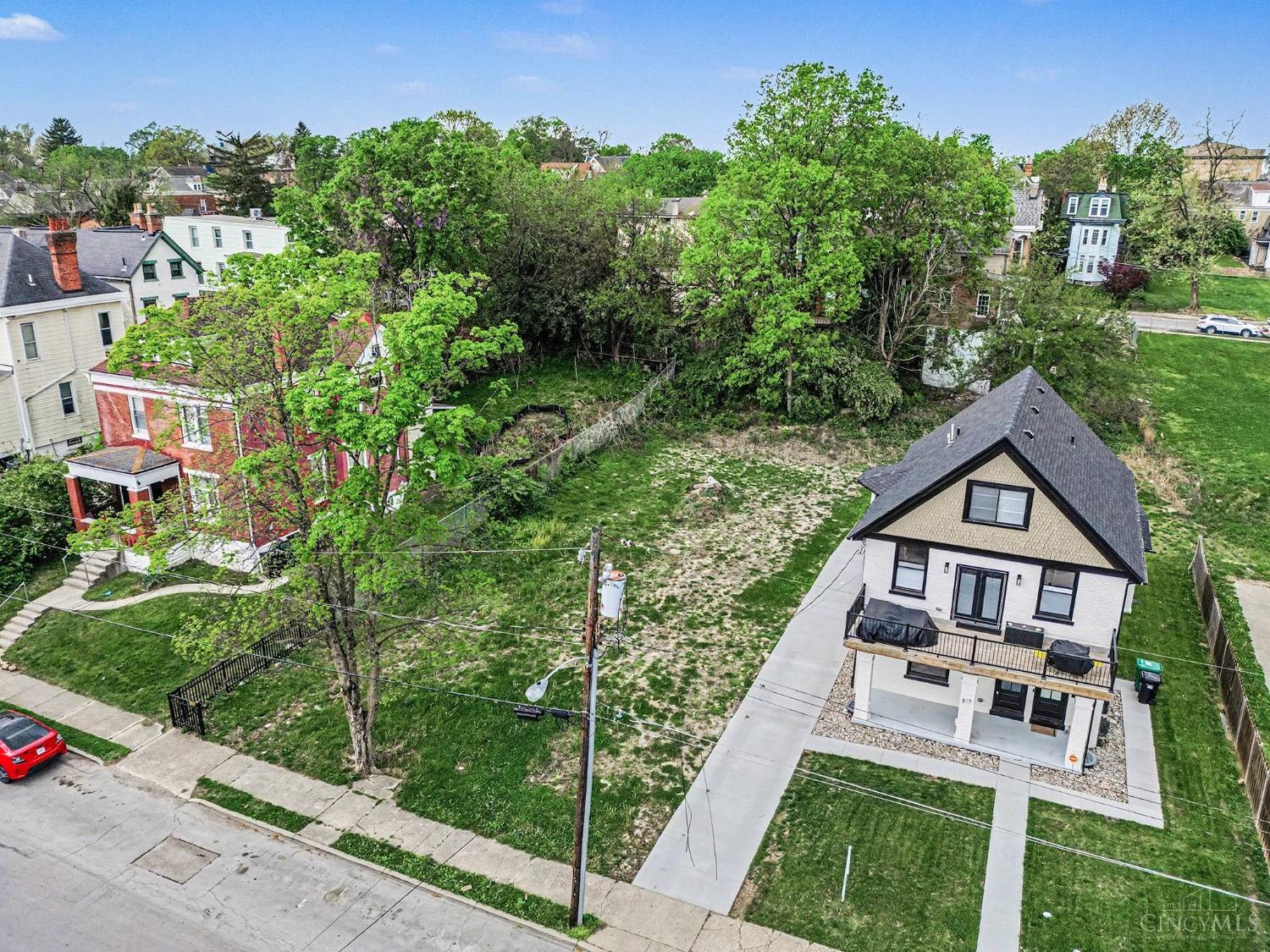 815 Hawthorne Avenue, Cincinnati, OH, 45205 — photo 4
