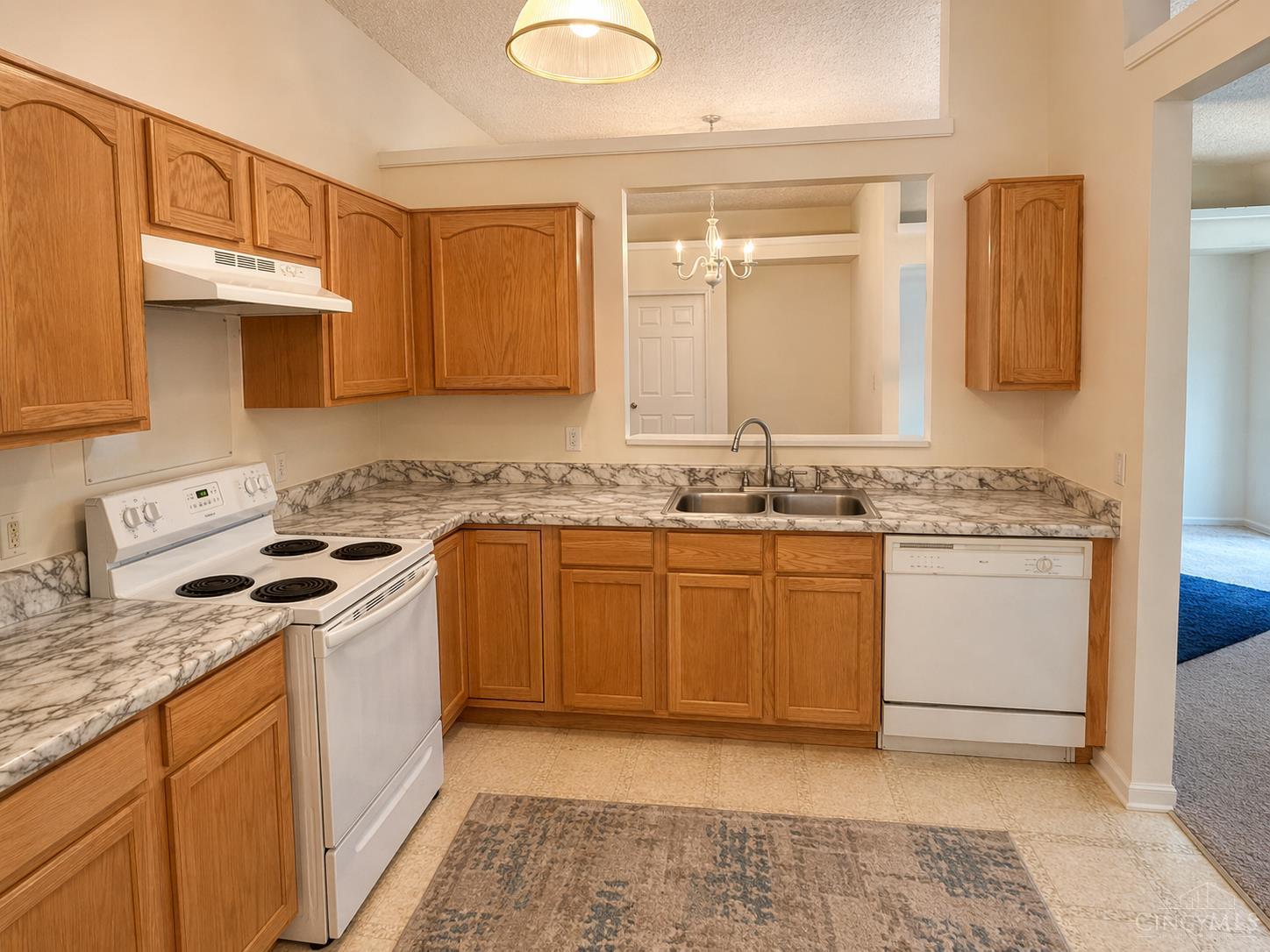 5835 Bayswater Drive, Mason, OH, 45040 — photo 10