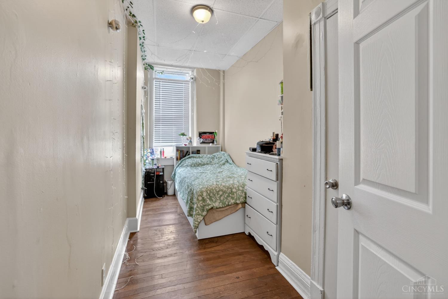 7049 Montgomery Road, Silverton, OH, 45236 — photo 58
