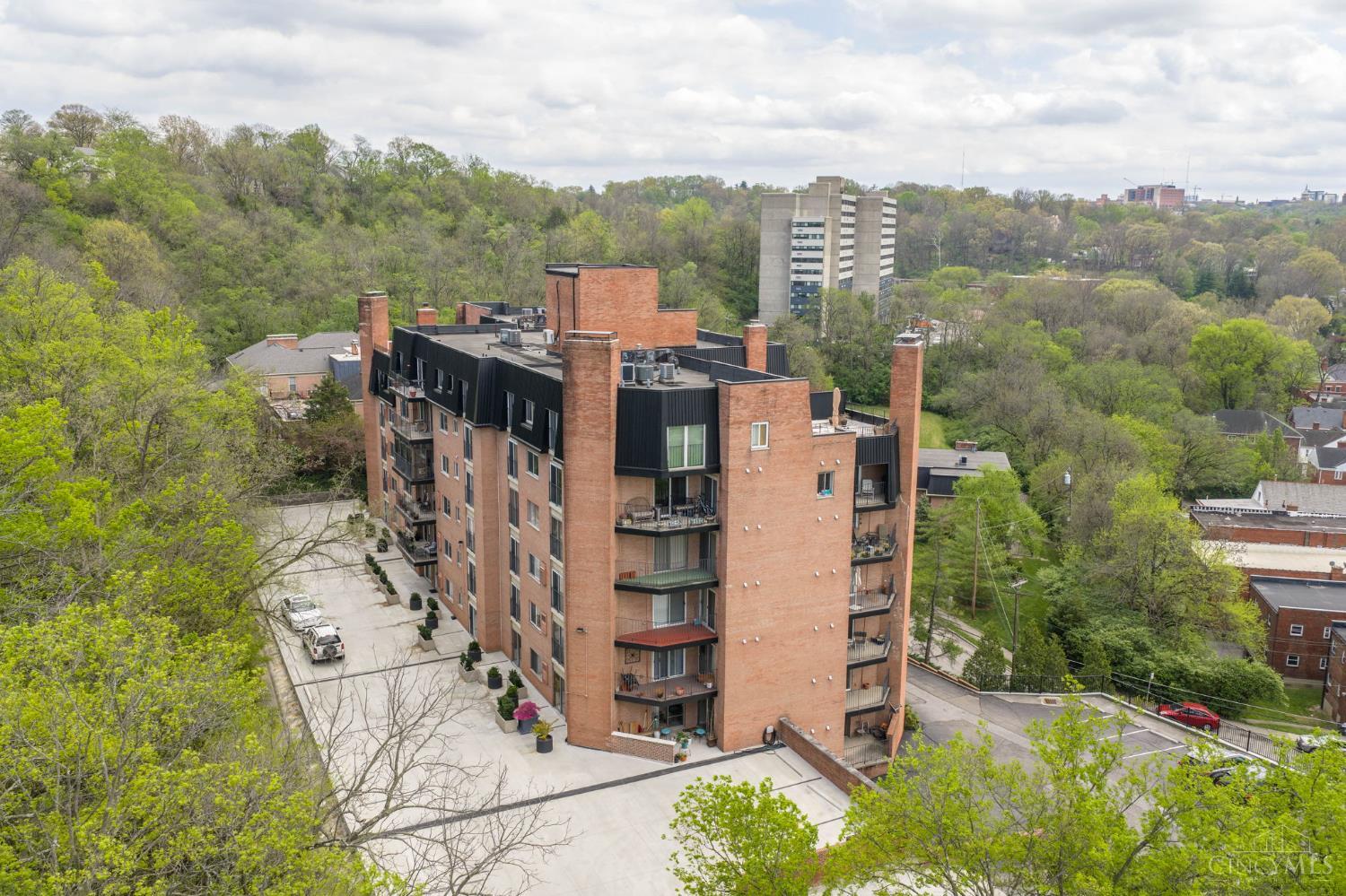 880 Rue De La Paix #A9, Cincinnati, OH, 45220 — photo 26