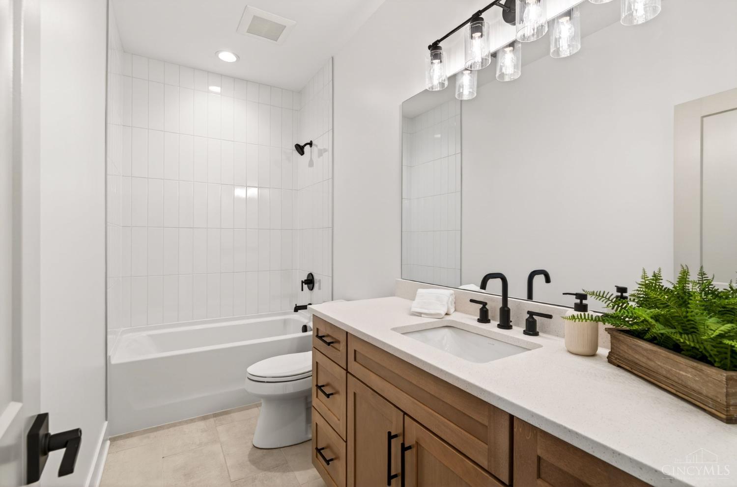 271 Strader Avenue, Cincinnati, OH, 45226 — photo 29