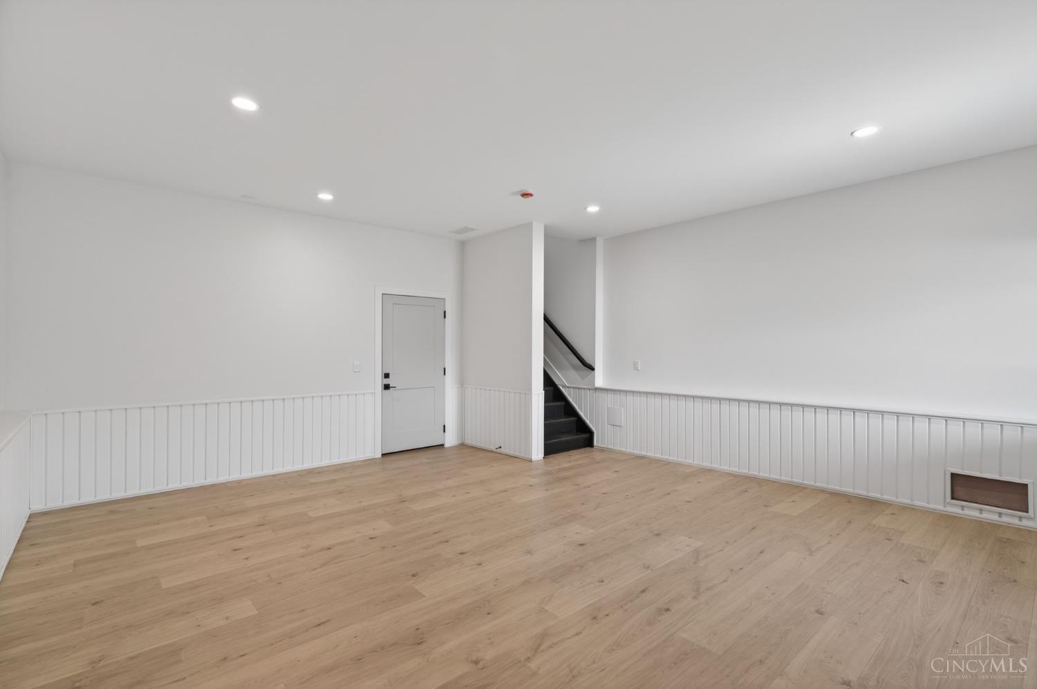 271 Strader Avenue, Cincinnati, OH, 45226 — photo 31