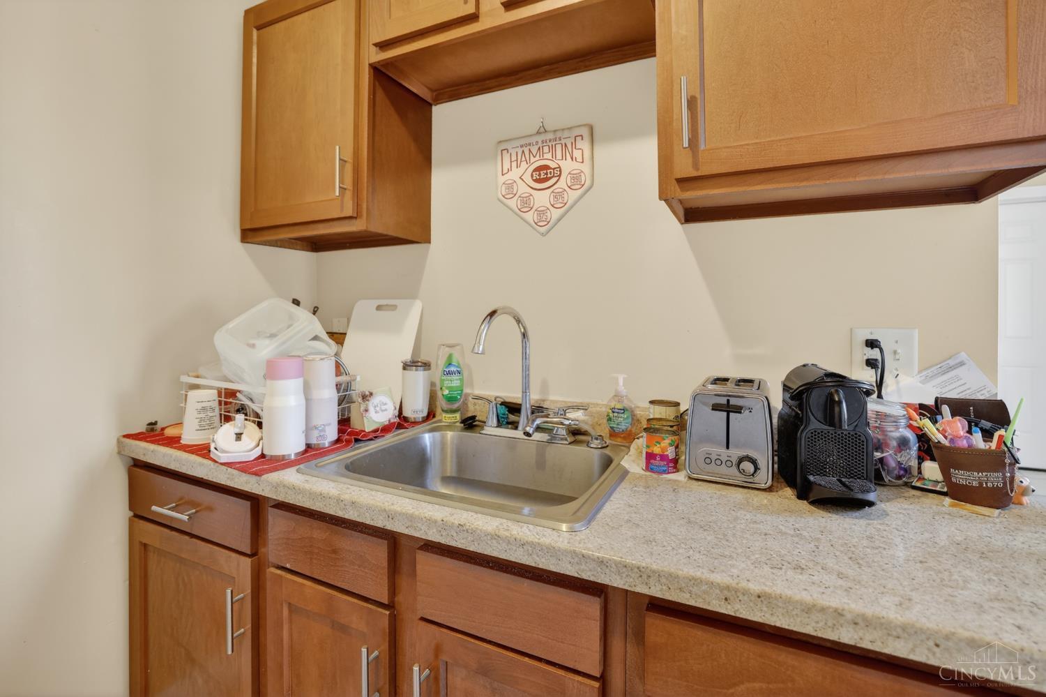 7049 Montgomery Road, Silverton, OH, 45236 — photo 30