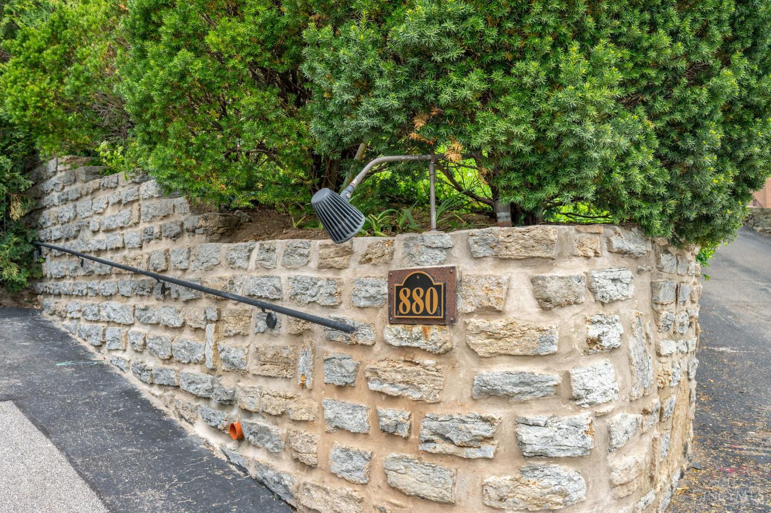 880 Rue De La Paix #A9, Cincinnati, OH, 45220 — photo 25