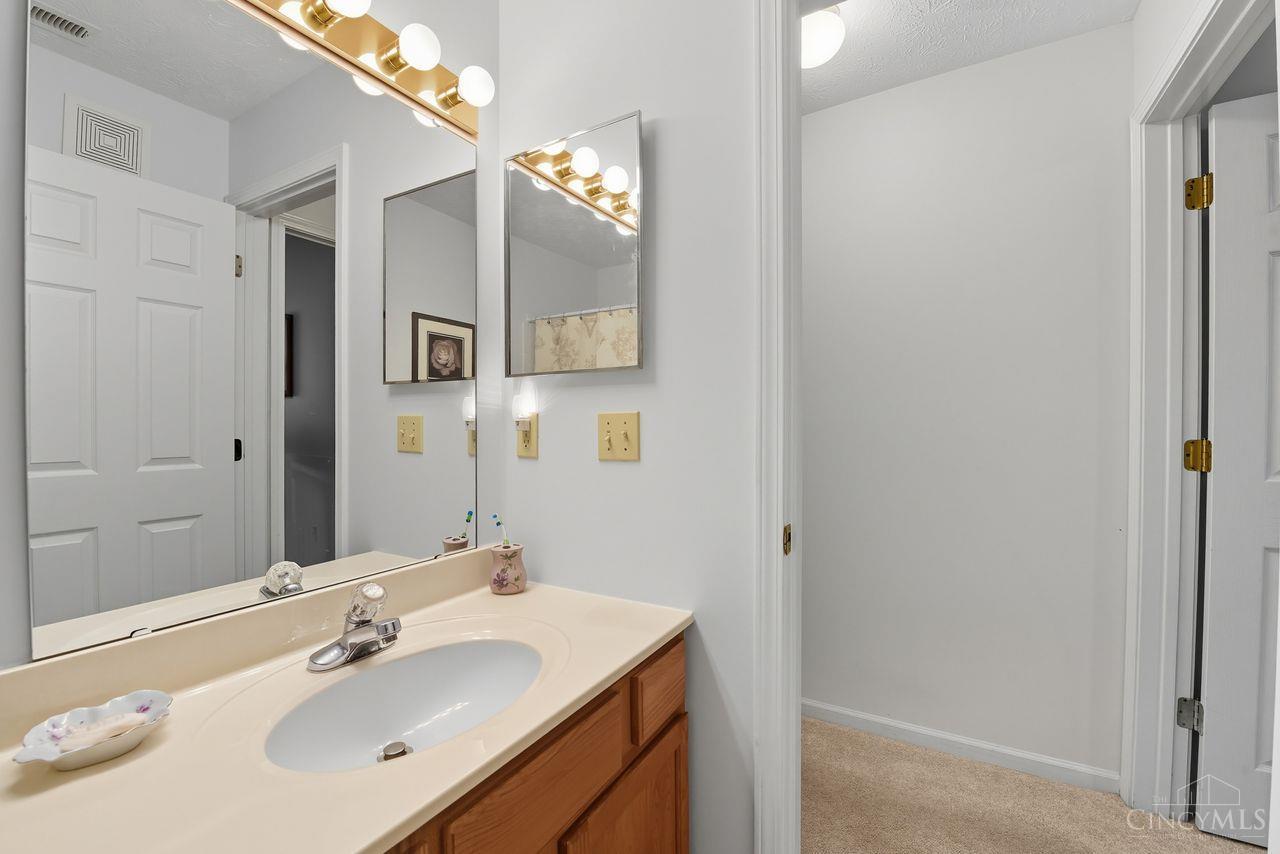 12041 Carrington Lane #103, Symmes Twp, OH, 45140 — photo 25