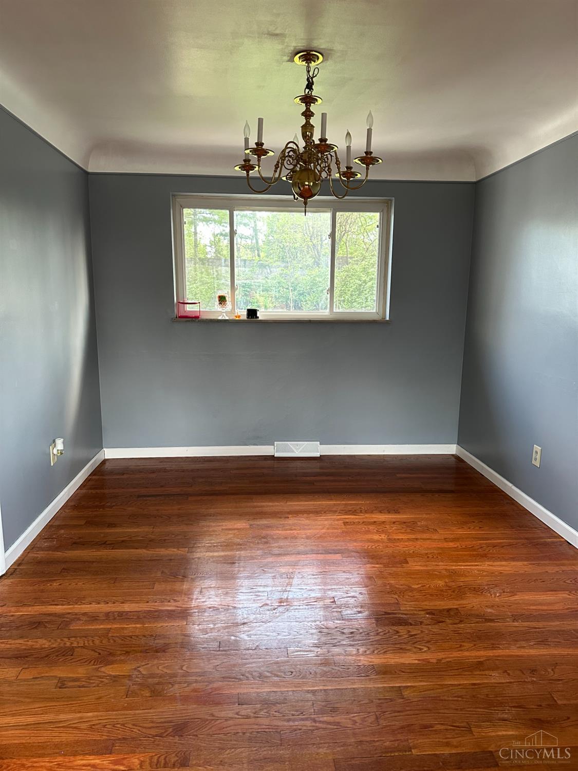 1045 Pelican Drive, Springfield Twp., OH, 45231 — photo 4