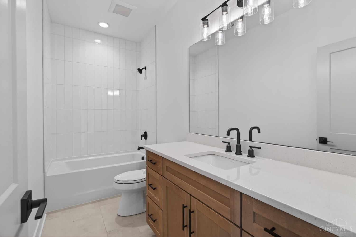 269 Strader Avenue, Cincinnati, OH, 45226 — photo 19
