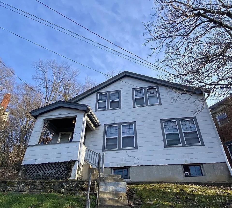 727 Riddle Road, Cincinnati, OH, 45220