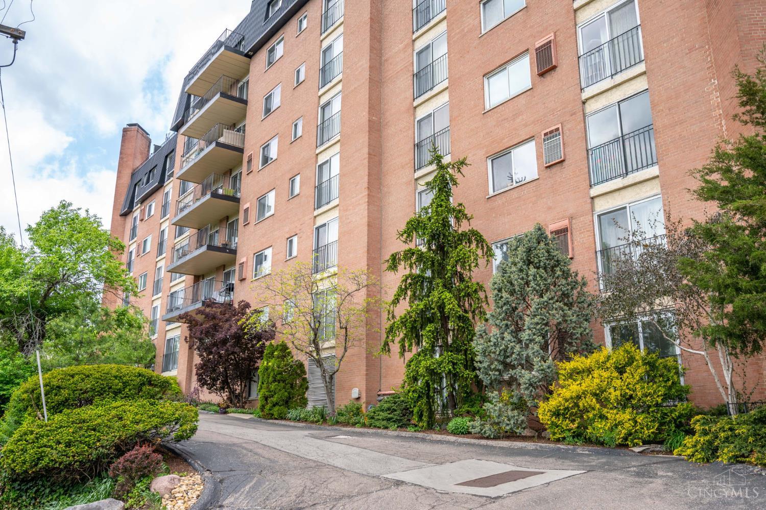 880 Rue De La Paix #A9, Cincinnati, OH, 45220 — photo 6