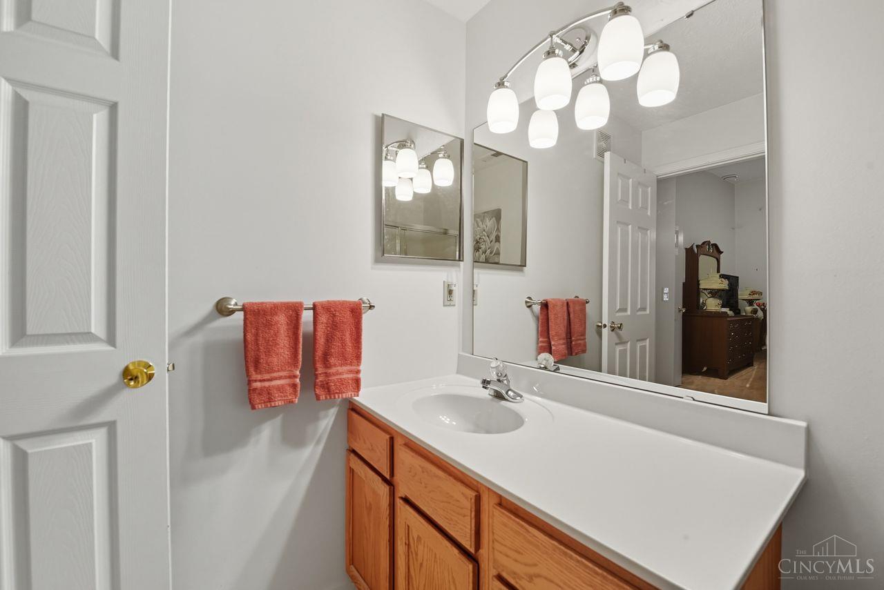 12041 Carrington Lane #103, Symmes Twp, OH, 45140 — photo 23