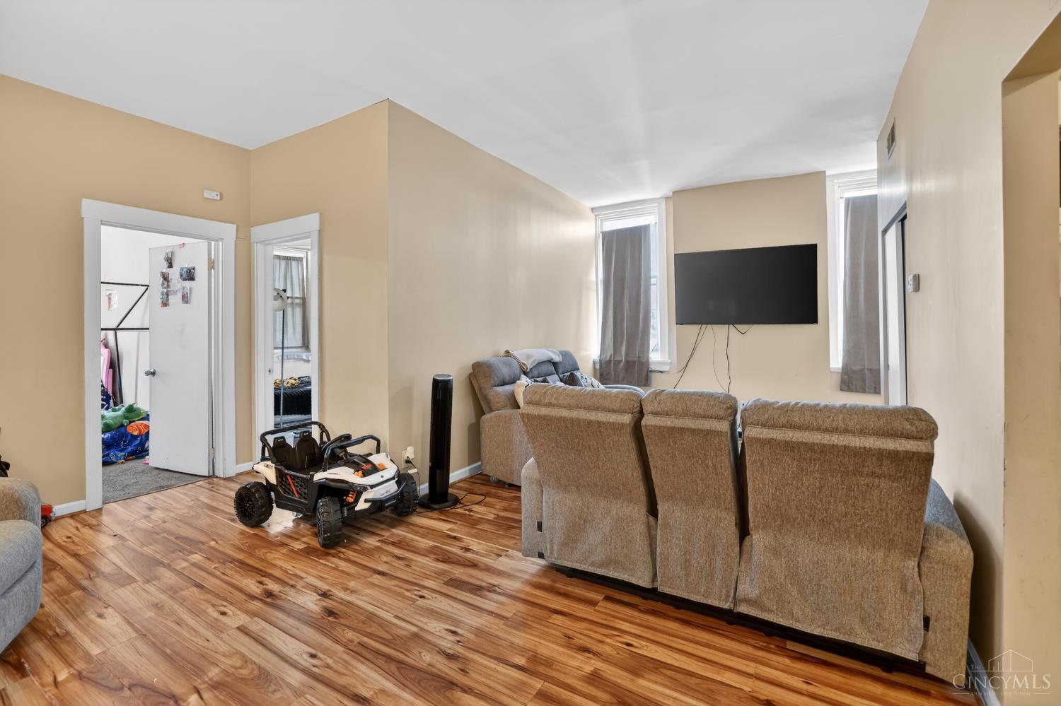 7049 Montgomery Road, Silverton, OH, 45236 — photo 57