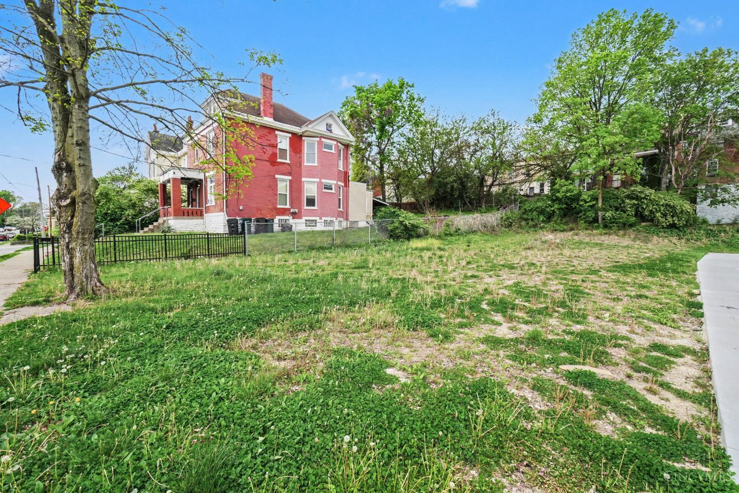 815 Hawthorne Avenue, Cincinnati, OH, 45205 — photo 10